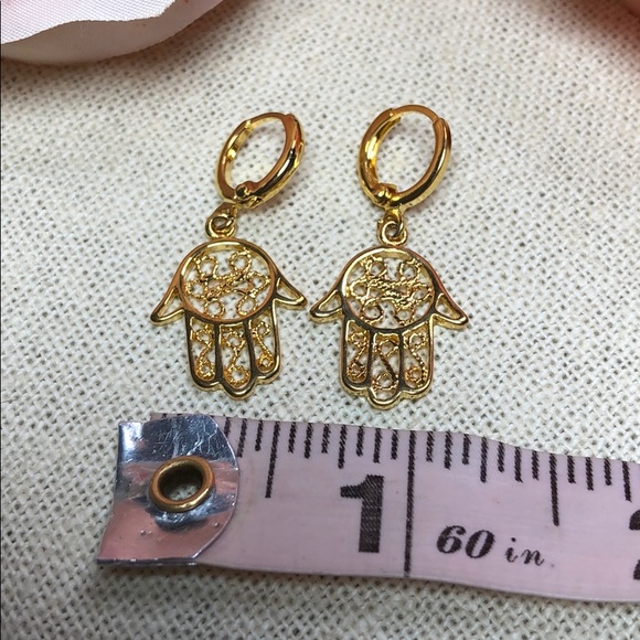 🧿Gold Boho Hamsa Hand Protection Earrings - Picture 7 of 8